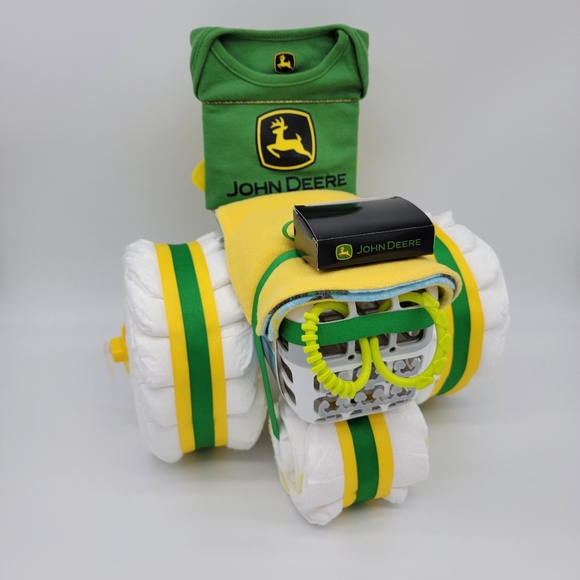 John Deere Tractor Diaper Cake - Picture 1 of 7